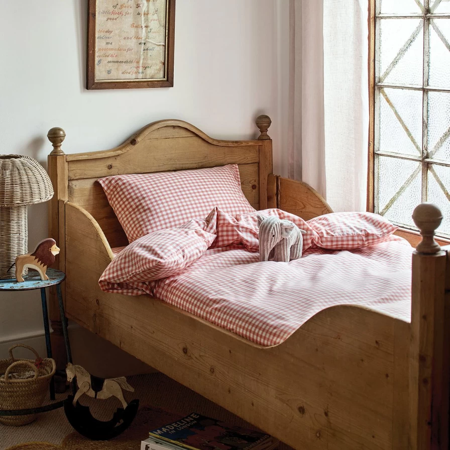 Piglet in Bed Red Dune Kids Gingham Cotton Bedding Set - Soft & Stylish Children's Bed Sheets