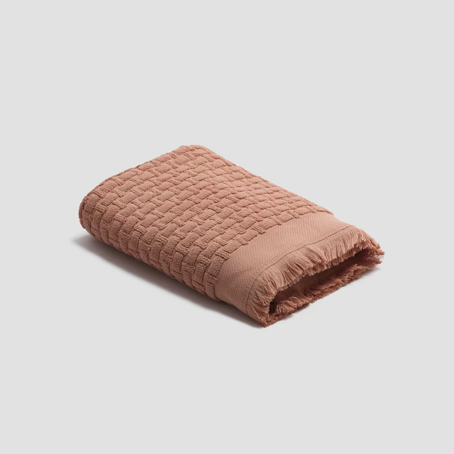Piglet in Bed Basketweave Cotton Bath Towel - Luxurious Creme Caramel Towel for Spa-Like Comfort