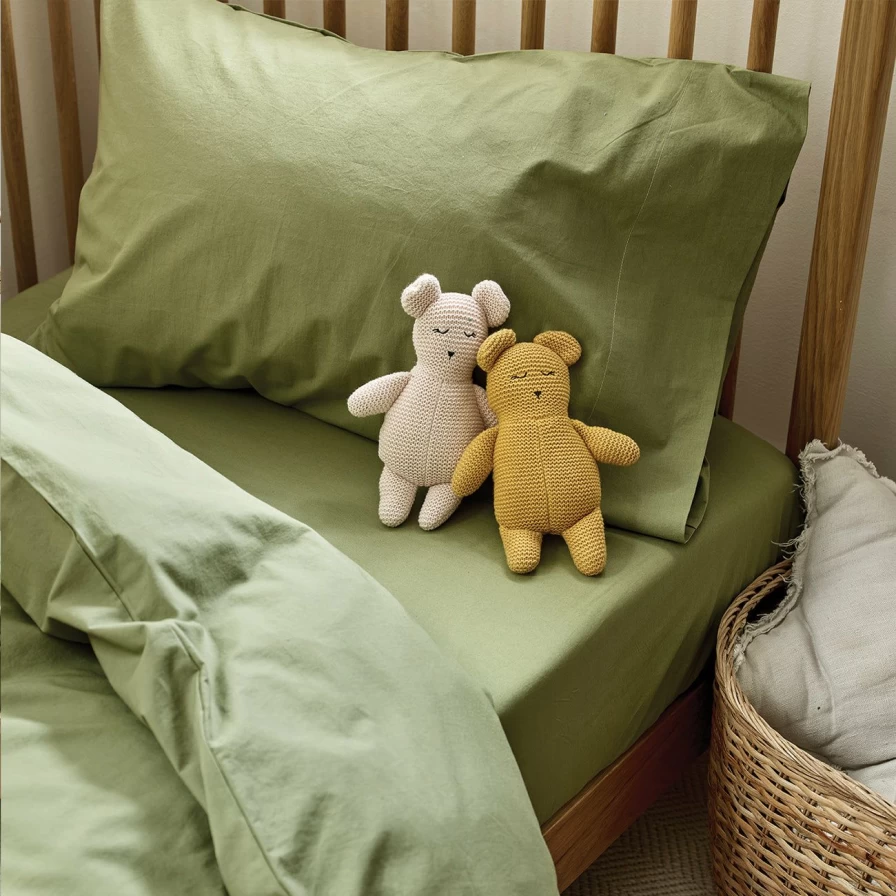 Piglet in Bed Organic Cotton Fitted Sheet for Kids - Soft Pear Design