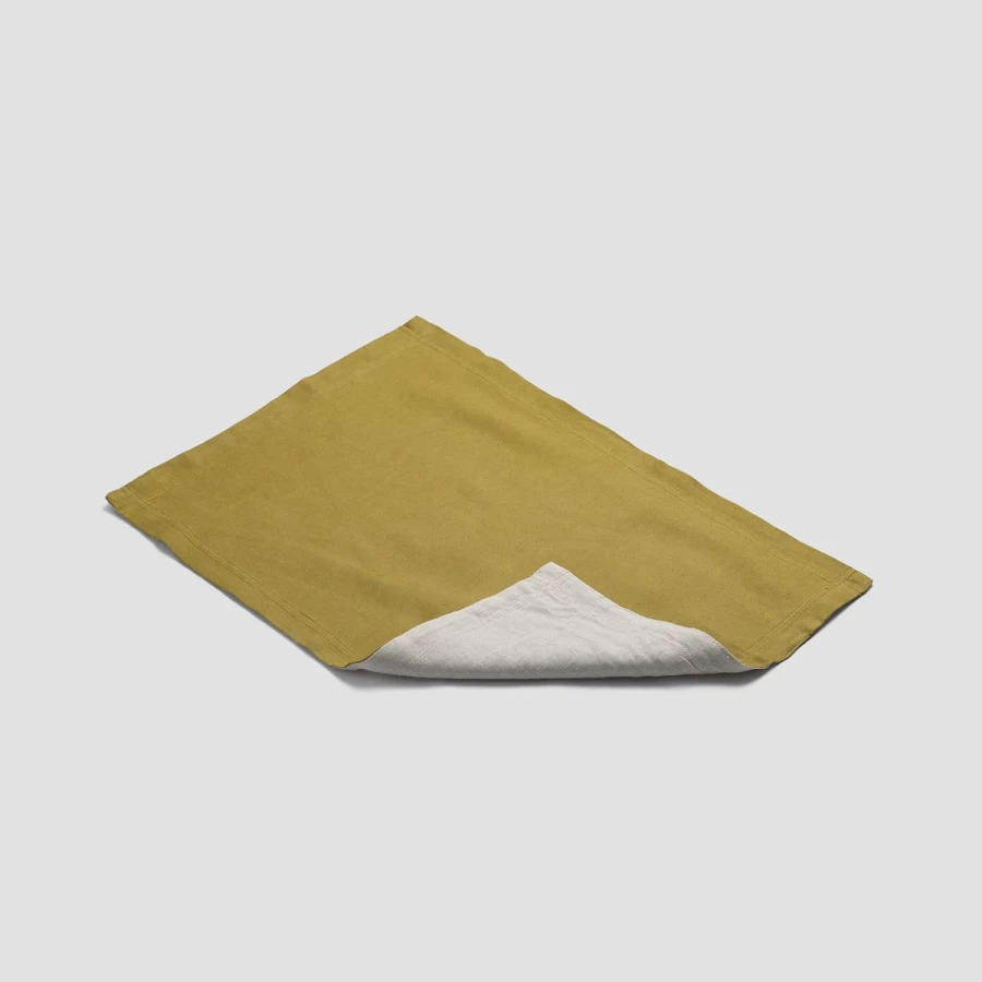 Piglet in Bed 4-Pack Botanical Green Linen Placemats – Eco-Friendly Table Mats for Dining & Decor