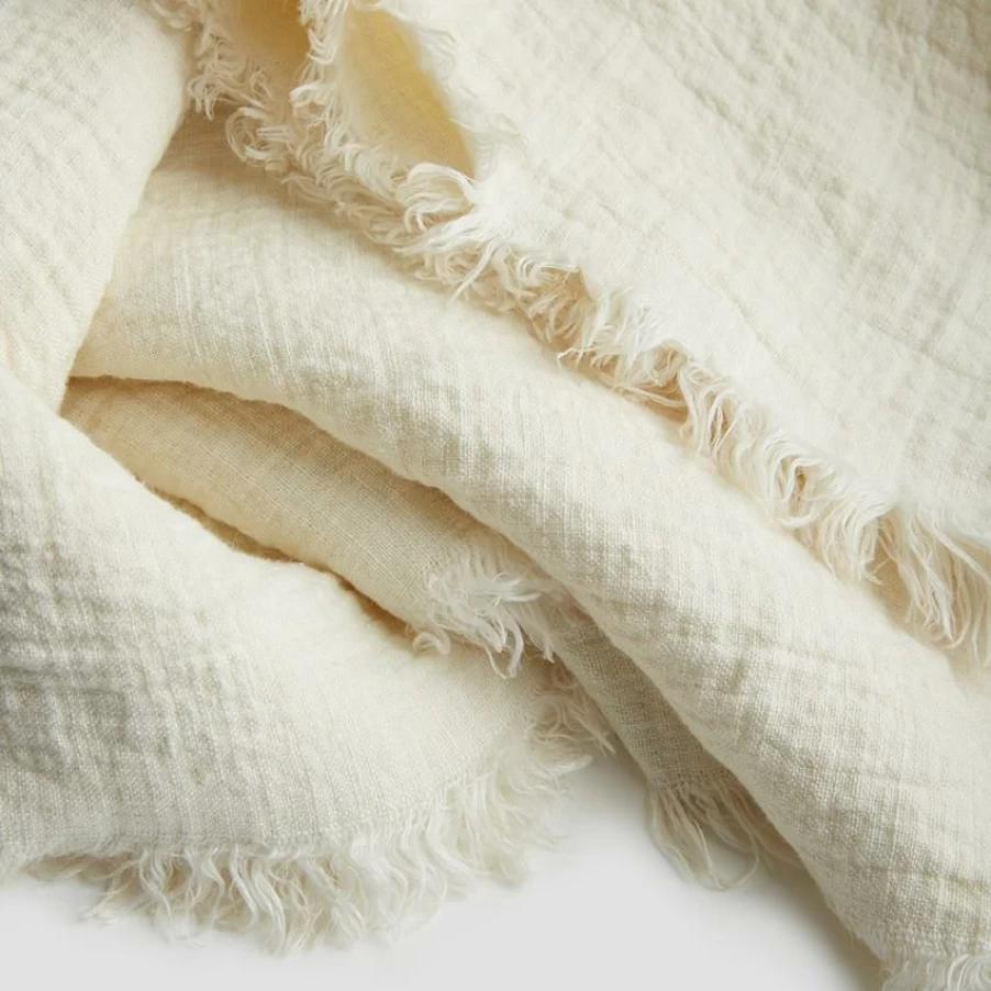 Piglet in Bed Cream Linen Crinkle Throw - Soft Wrinkled Textured Lightweight Blanket for Bed, Sofa & Lounge