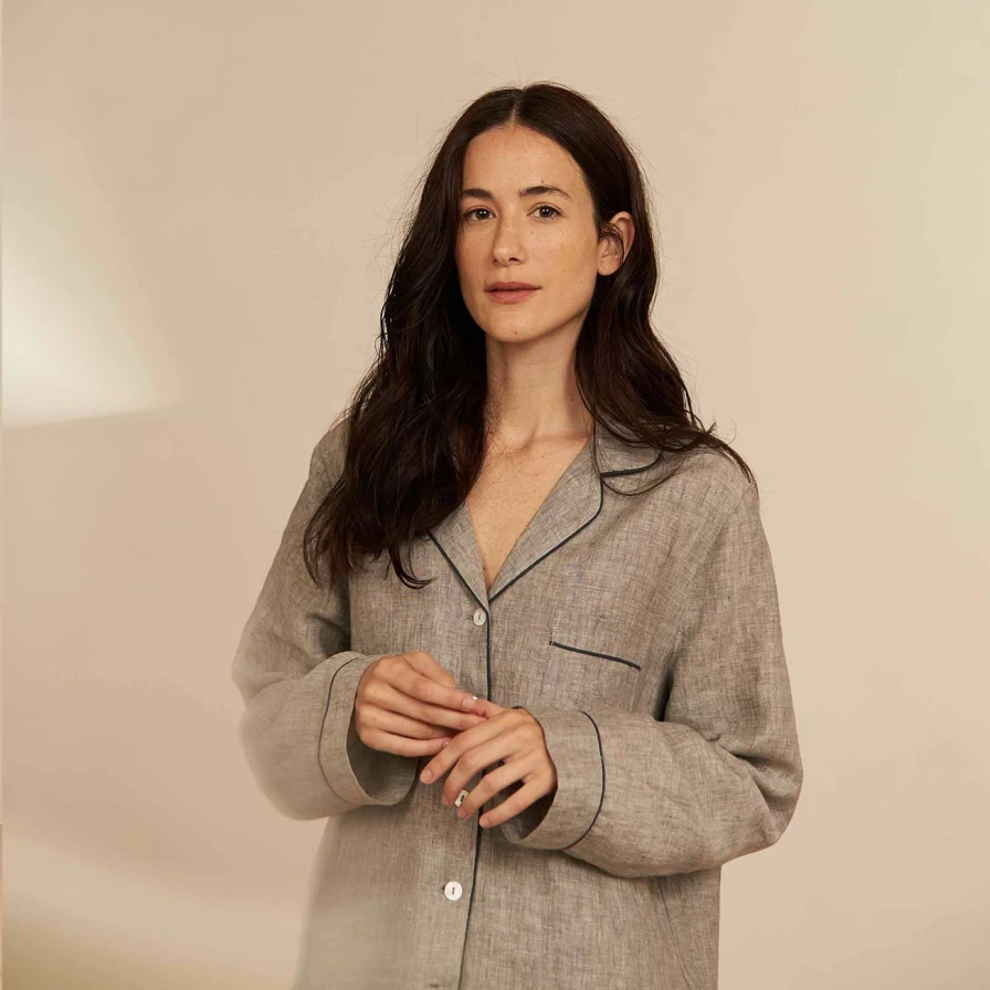 Piglet in Bed Grey Linen Pyjama Shirt – Relaxed Sleepwear Top for Women & Men