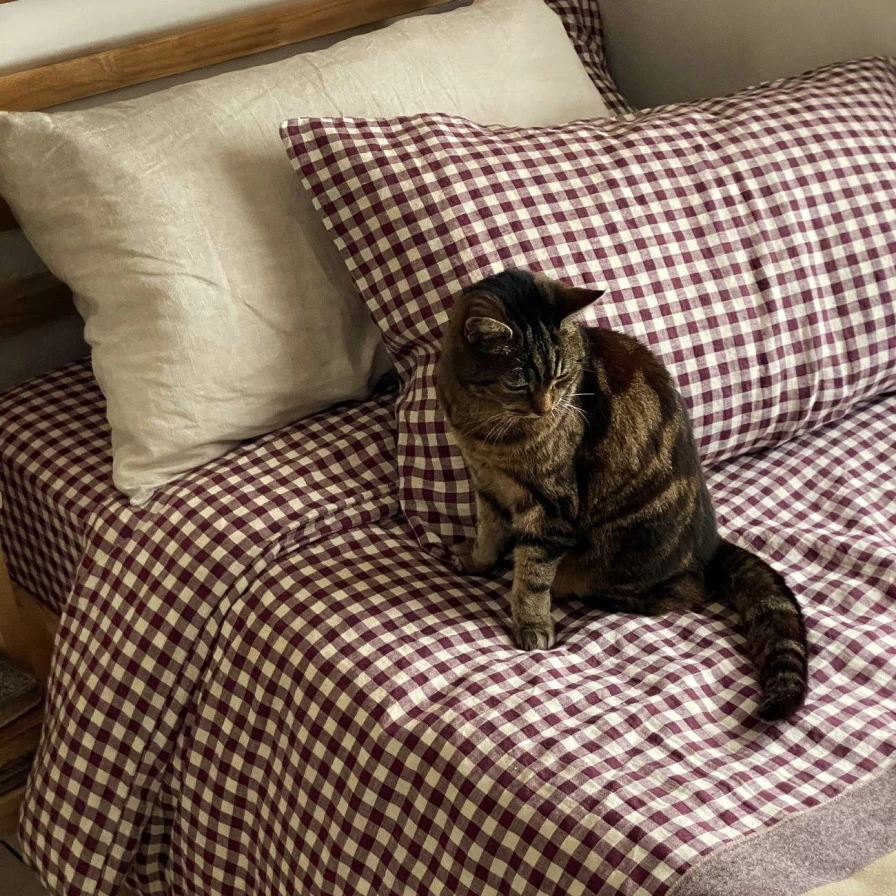 Piglet in Bed Berry Gingham Linen Fitted Sheet - Premium Fitted Bed Sheet for Comfort & Style