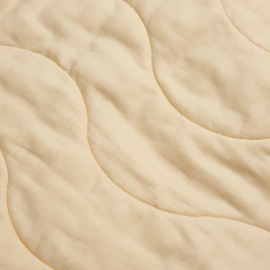 Piglet in Bed Honeysuckle 100% Cotton Quilt - Lightweight & Breathable Bedding