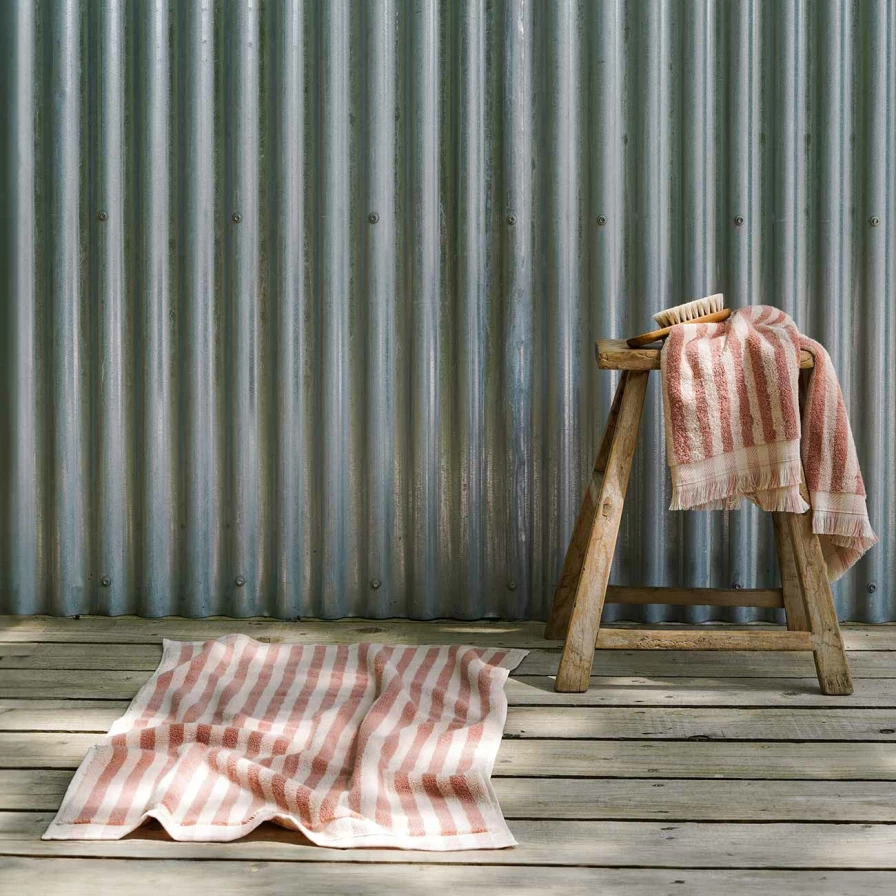 Piglet in Bed Sand Shell Stripe Cotton Bath Mat – Soft & Absorbent Pembroke Design