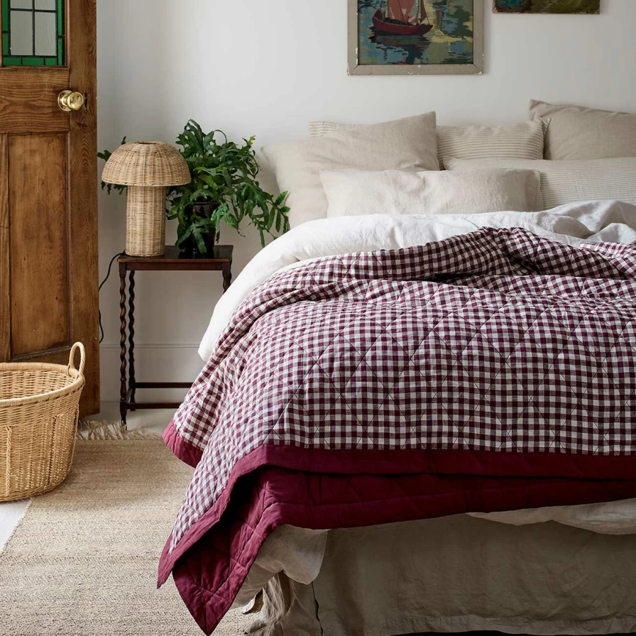 Piglet in Bed Berry Gingham Linen Quilt - Premium Cotton Blend Bedspread, Reversible Summer Throw, Lightweight Breathable Blanket