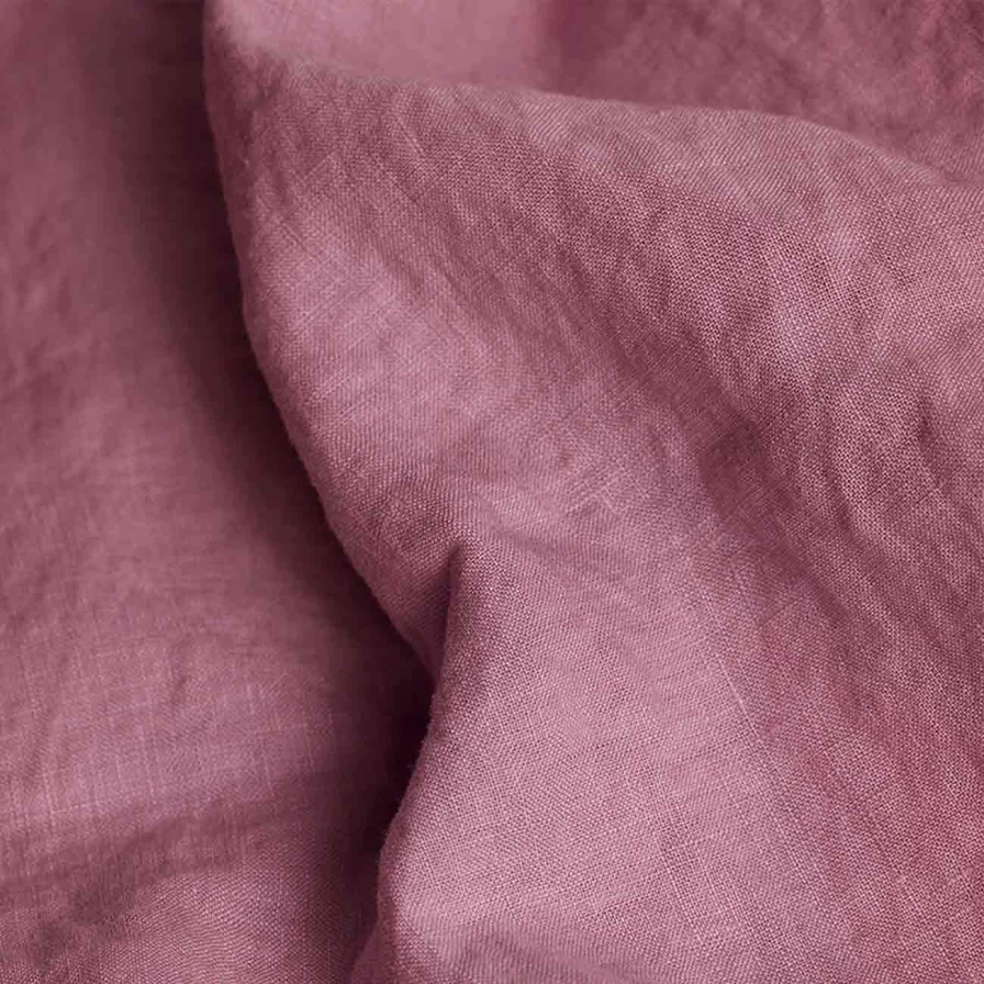 "Piglet in Bed 100% Linen Fitted Sheet - Raspberry Red, Queen Size"