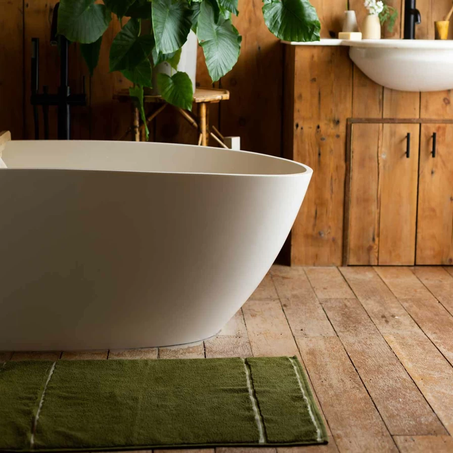 Piglet in Bed Botanical Green Bath Mat – Eco-Friendly Natural Fiber Bathroom Rug