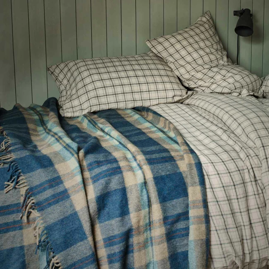 Piglet in Bed Deep Teal Check Wool Blanket – Cozy Cabin Throw for Winter Warmth